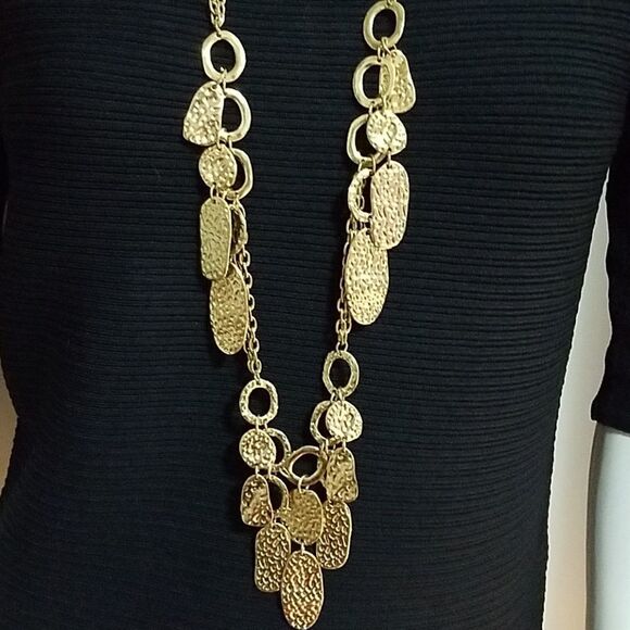 Gold Tone Chain Dangling Necklace  - Picture 2 of 3